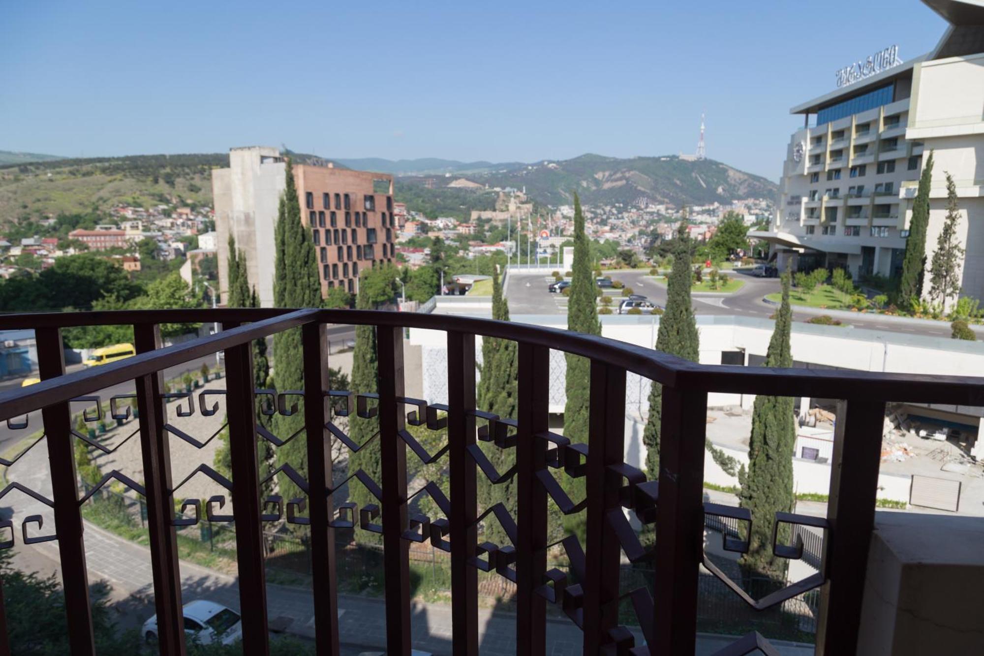 Begi Hotel Tbilisi Eksteriør bilde